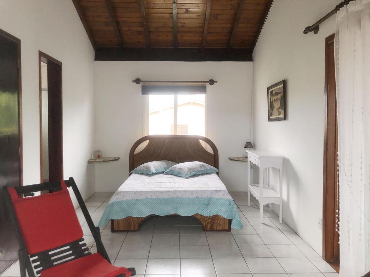 Casa Centro Garopaba 1 Suite C/ Sacada Екстериор снимка